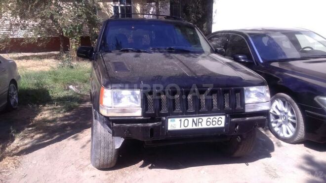 Jeep Grand Cherokee 1999, 257,000 km - 5.9 l - Bakı