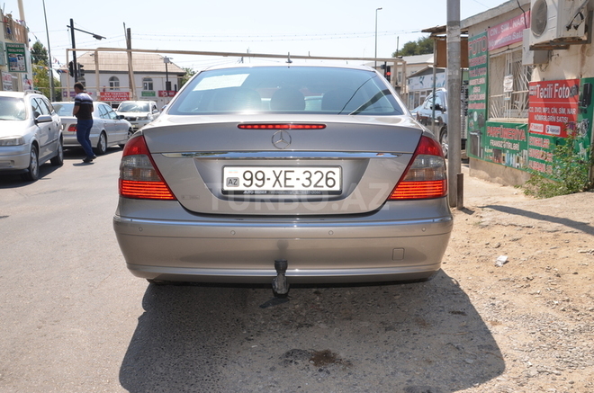 Mercedes E 220 2007, 16,000 km - 2.2 l - Bakı