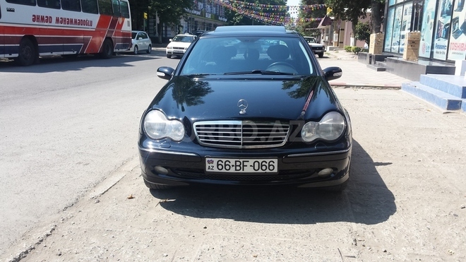 Mercedes C 240 2000, 225,393 km - 2.4 л - Bakı