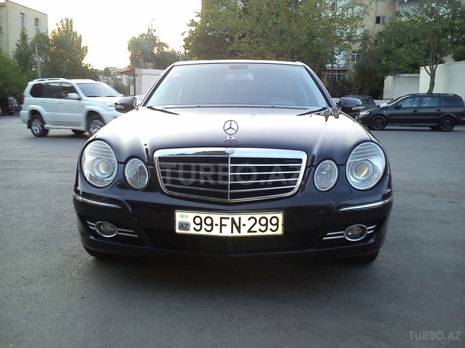 Mercedes E 220 2006, 300,000 km - 2.2 l - Bakı