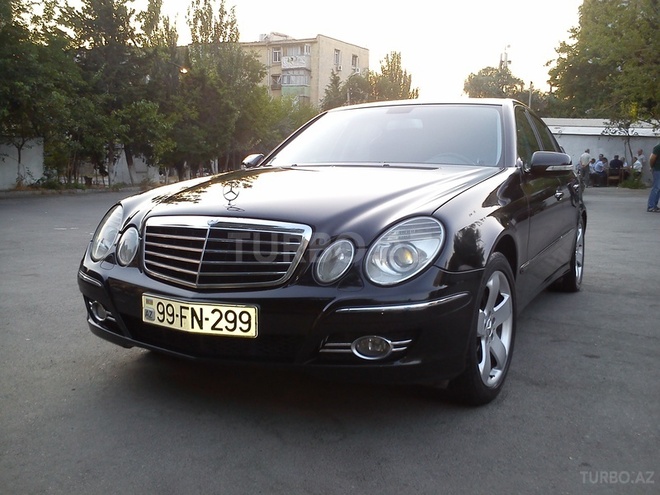 Mercedes E 220 2006, 300,000 km - 2.2 l - Bakı