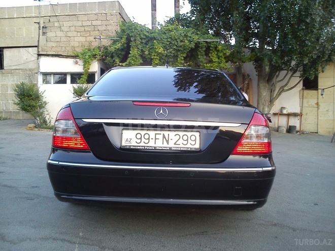 Mercedes E 220 2006, 300,000 km - 2.2 l - Bakı