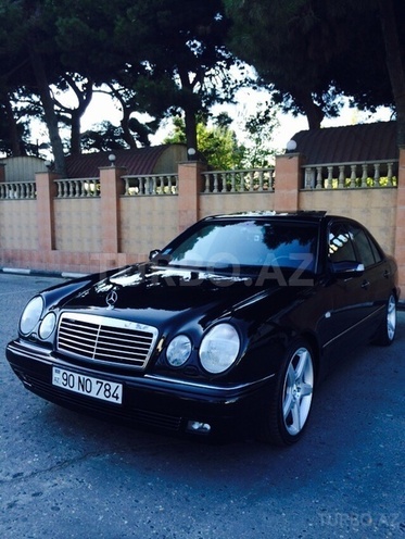 Mercedes E 280 1998, 220,315 km - 2.8 л - Bakı