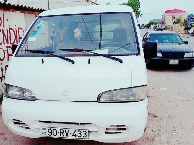 Hyundai H 100 2002, 330,000 km - 2.5 l - Bakı