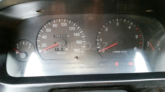 Hyundai H 100 2002, 330,000 km - 2.5 l - Bakı