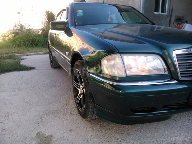 Mercedes C 240 1998, 342,362 km - 2.4 l - Bakı