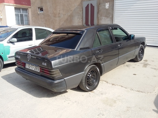 Mercedes 190 1994, 234,000 km - 2.3 l - Bakı