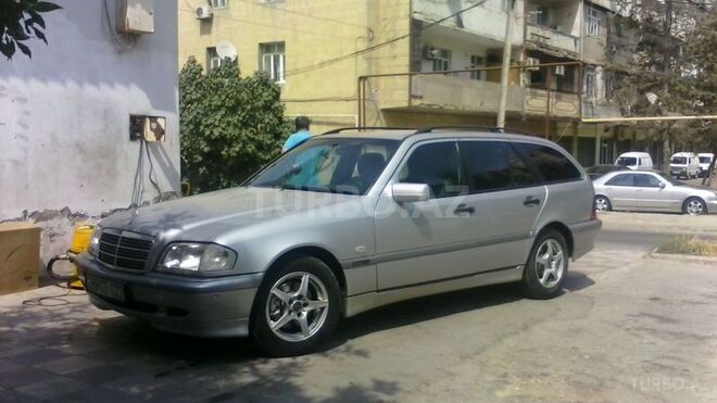 Mercedes C 180 1999, 18,000 km - 1.8 l - Bakı