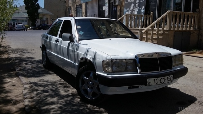 Mercedes 190 1993, 300,000 km - 2.0 l - Bakı