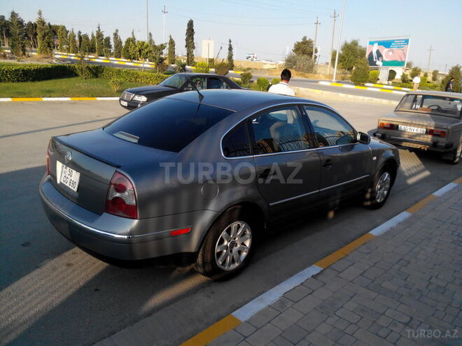 Volkswagen Passat 2002, 130,000 km - 1.8 l - Bakı
