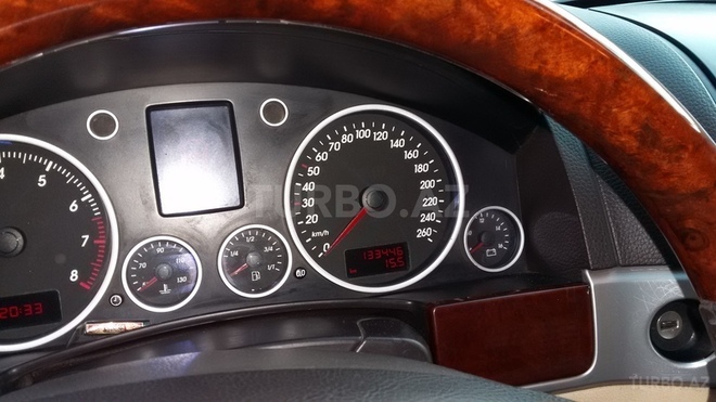 Volkswagen Touareg 2005, 134,000 km - 3.2 l - Bakı