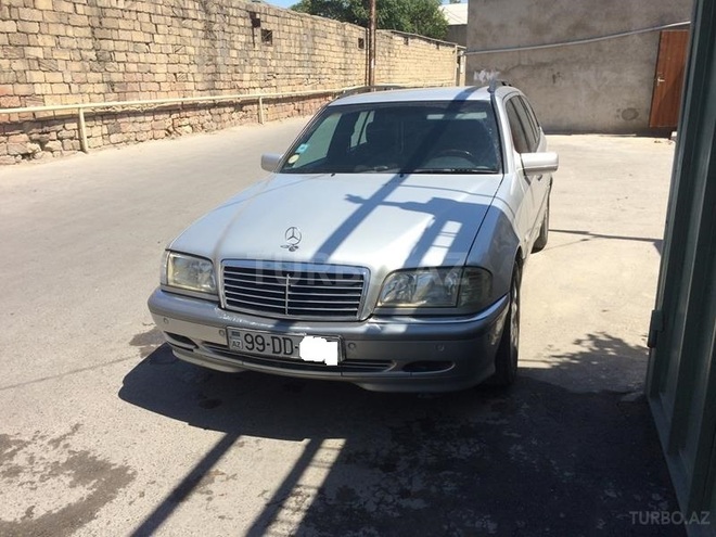 Mercedes C 220 2000, 177,744 km - 2.2 л - Bakı