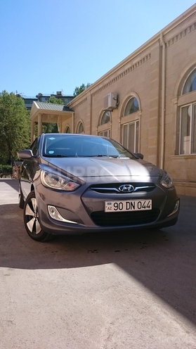Hyundai Accent 2012, 70,000 km - 1.6 l - Bakı