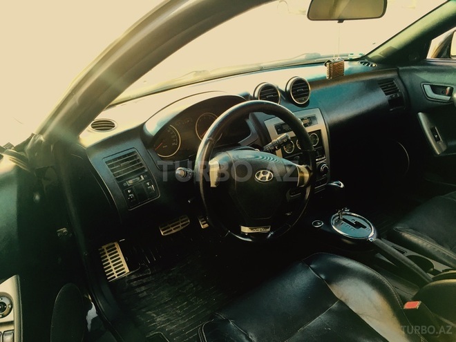 Hyundai Coupe 2008, 100,000 km - 2.7 l - Bakı