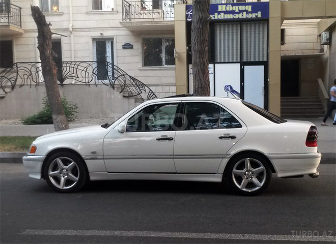 Mercedes C 200 1998, 206,000 km - 2.0 l - Bakı