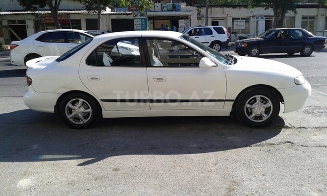 Hyundai Elantra 1997, 226,586 km - 1.8 l - Bakı