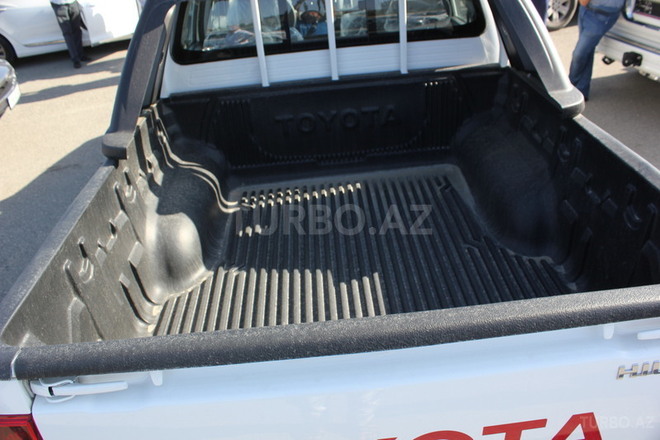 Toyota Hilux 2013, 7,000 km - 2.5 l - Bakı