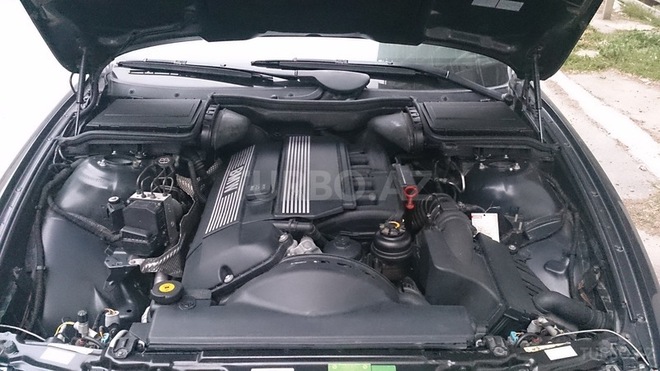 BMW 525 2001, 84,000 km - 2.5 l - Bakı