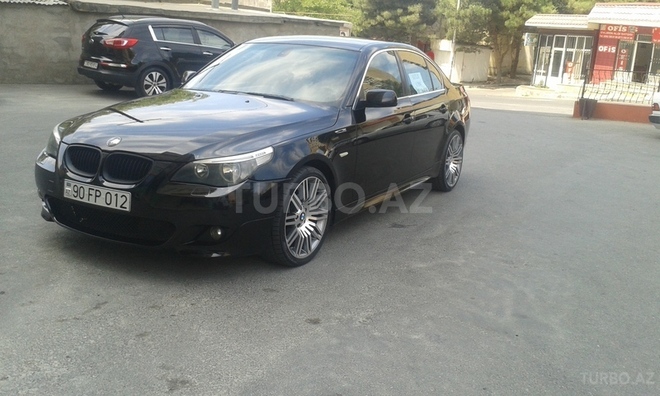 BMW 520 2004, 210,000 km - 2.0 l - Bakı