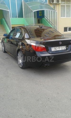 BMW 520 2004, 210,000 km - 2.0 l - Bakı