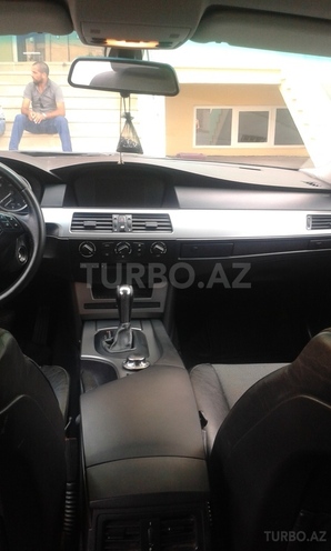 BMW 520 2004, 210,000 km - 2.0 l - Bakı
