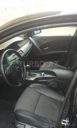 BMW 520 2004, 210,000 km - 2.0 l - Bakı