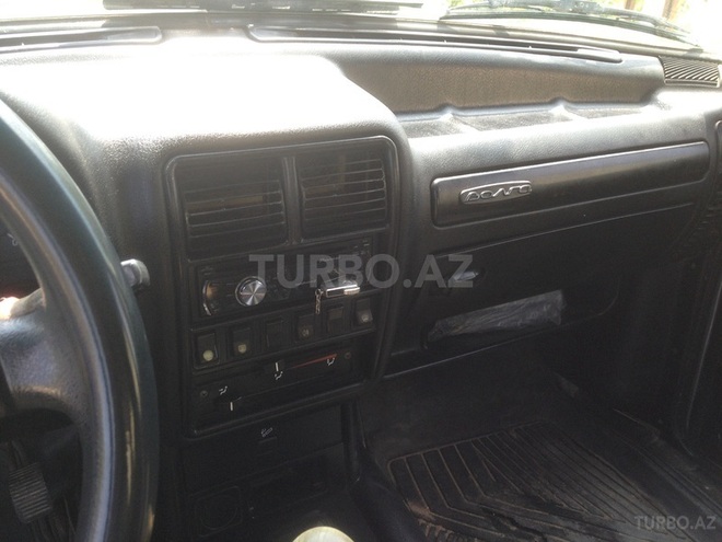 GAZ 31105 2004, 145,000 km - 2.4 л - Bakı