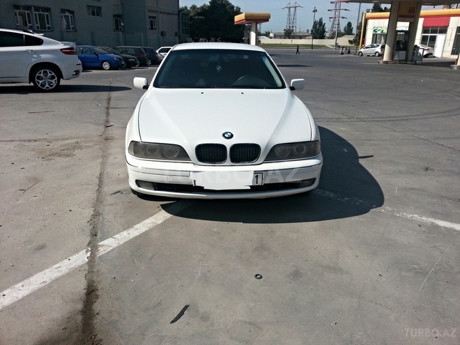 BMW 523 1998, 192,000 km - 2.5 l - Bakı