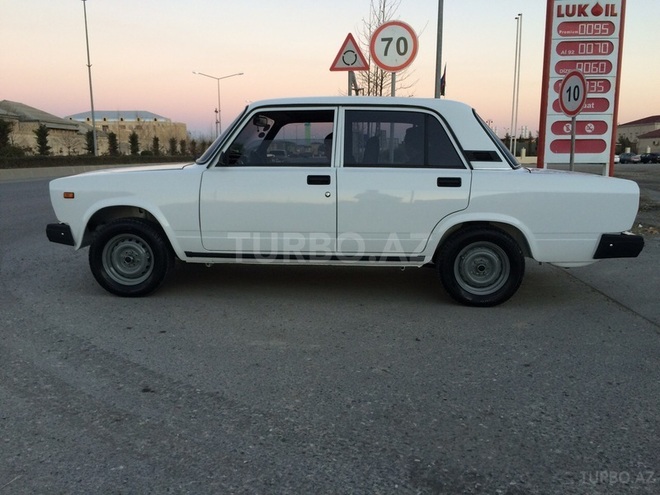 LADA (VAZ) 2107 2010, 64,500 km - 1.6 л - Bakı