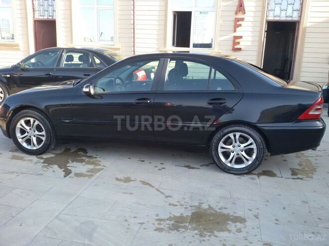 Mercedes C 200 2001, 144,000 km - 2.0 l - Bakı