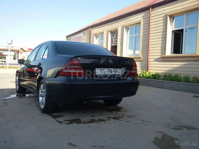 Mercedes C 200 2001, 144,000 km - 2.0 l - Bakı