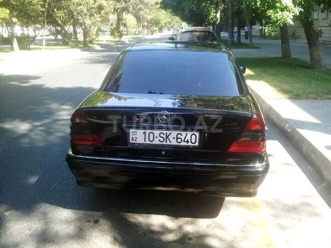 Mercedes C 240 1998, 310,000 km - 2.4 l - Bakı