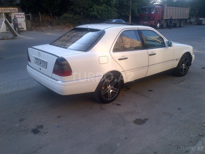 Mercedes C 230 1996, 189,000 km - 2.3 l - Bakı