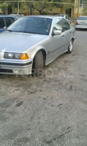 BMW 320 1996, 32,000 km - 2.0 l - Bakı