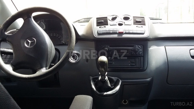 Mercedes Vito 2003, 220,000 km - 2.2 l - Bakı