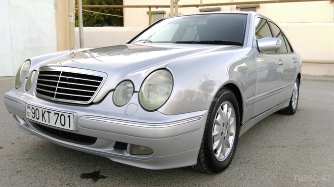 Mercedes E 220 2000, 383,555 km - 2.2 л - Bakı
