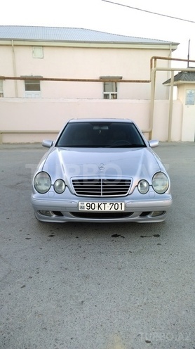Mercedes E 220 2000, 383,555 km - 2.2 л - Bakı
