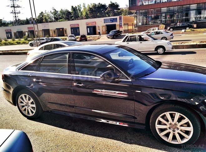 Audi A6 2015, 8,800 km - 2.0 l - Bakı