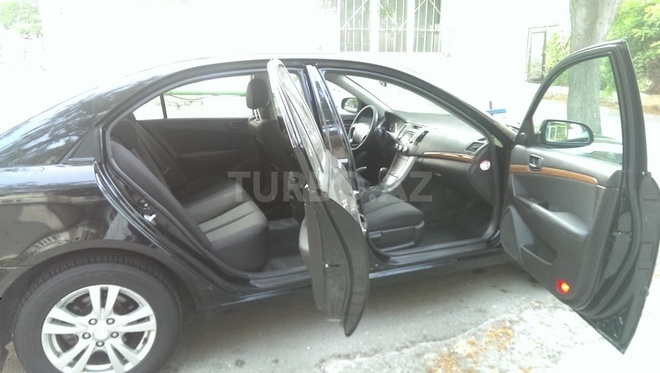 Hyundai Sonata 2009, 180,000 km - 2.0 л - Bakı