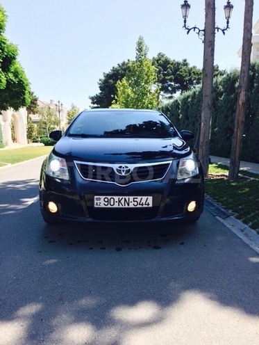 Toyota Avensis 2010, 135,000 km - 2.0 л - Bakı
