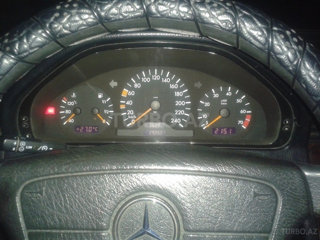 Mercedes C 180 1998, 296,000 km - 1.8 l - Bakı