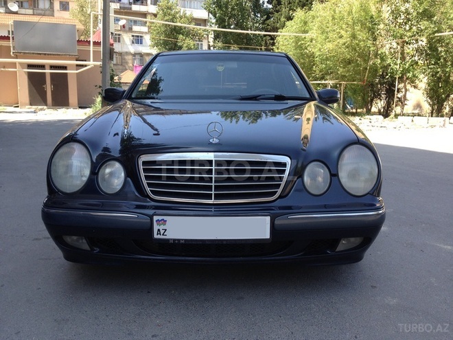 Mercedes E 240 2000, 186,000 km - 2.4 l - Bakı