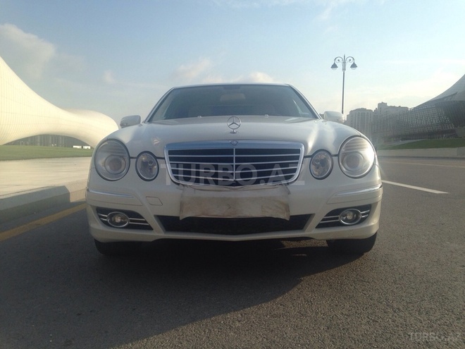 Mercedes E 350 2008, 88,100 km - 3.5 л - Bakı
