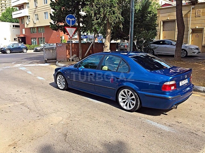 BMW 525 2001, 148,000 km - 2.5 l - Bakı