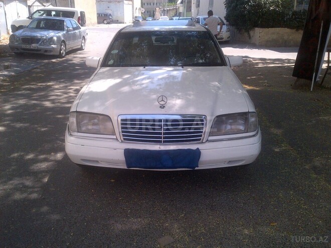 Mercedes C 230 1996, 189,000 km - 2.3 l - Bakı