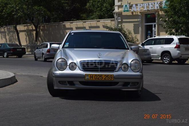 Mercedes E 240 2000, 162,000 km - 2.4 l - Bakı