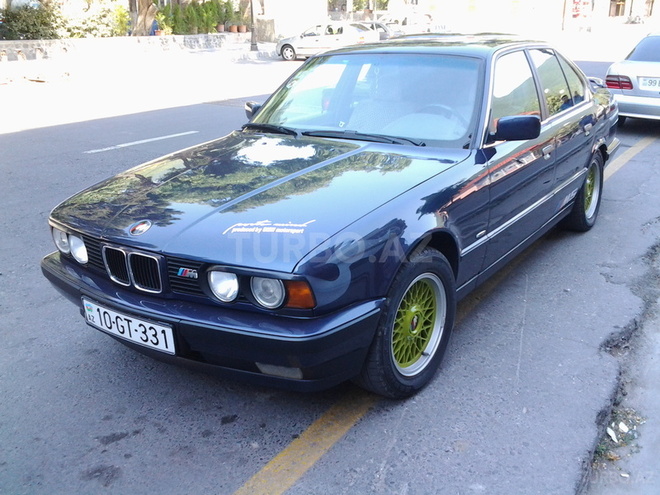BMW 520 1993, 270,000 km - 2.0 л - Bakı