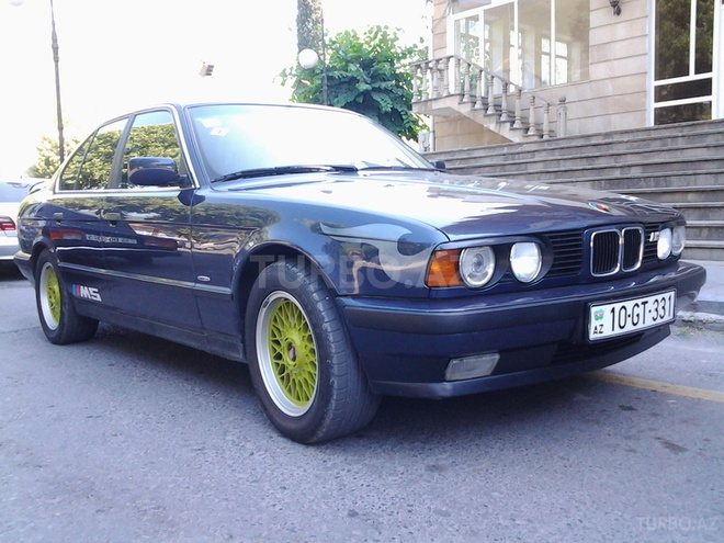 BMW 520 1993, 270,000 km - 2.0 л - Bakı