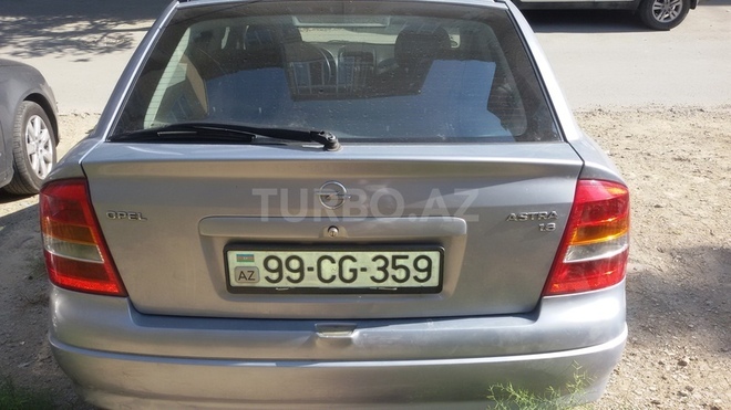 Opel Astra 2001, 200,000 km - 1.6 л - Bakı