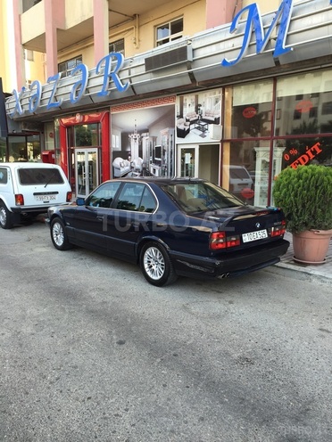 BMW 525 1992, 355,000 km - 2.5 l - Bakı